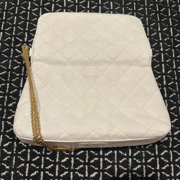 Chanel Purse - Picture 5 of 13